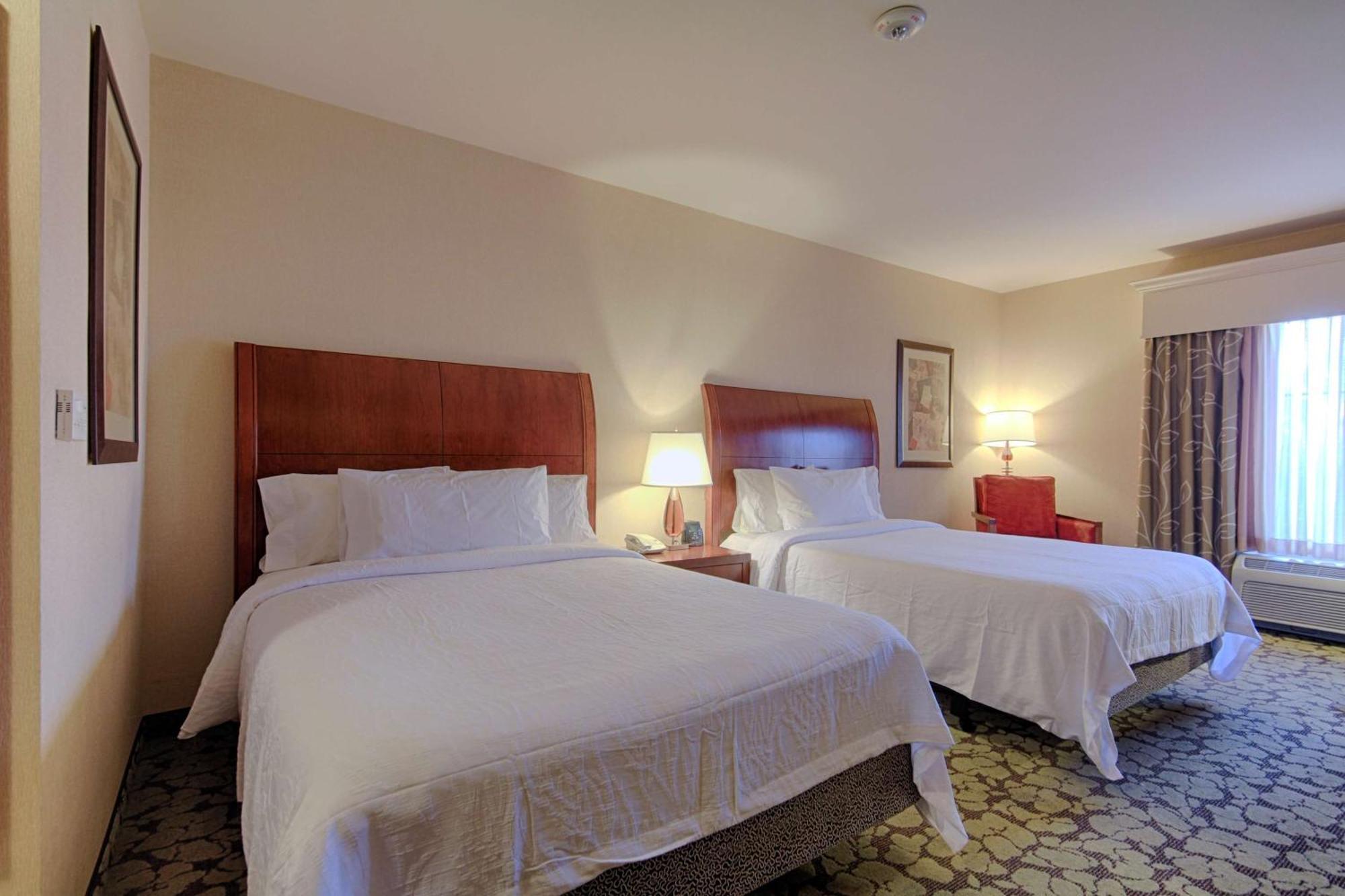 Hilton Garden Inn Las Vegas Strip South Exterior photo